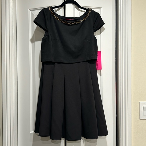 🖤BETSEY JOHNSON BLACK DRESS - Picture 3 of 10